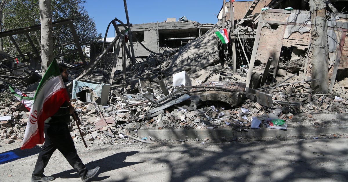 Trump threatens to destroy “a whole civilization” as Iran asks civilians to shield power plants