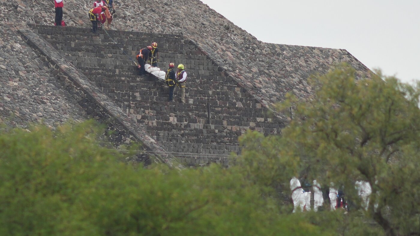 Gunman shoots several tourists at historic pyramids in Mexico : NPR