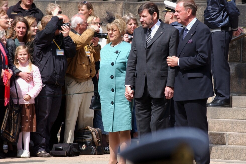 Danish queen’s father dies in Australia at 84