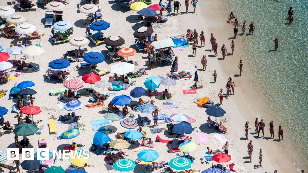Sardinian beach bans umbrellas for 10 to 65-year-olds