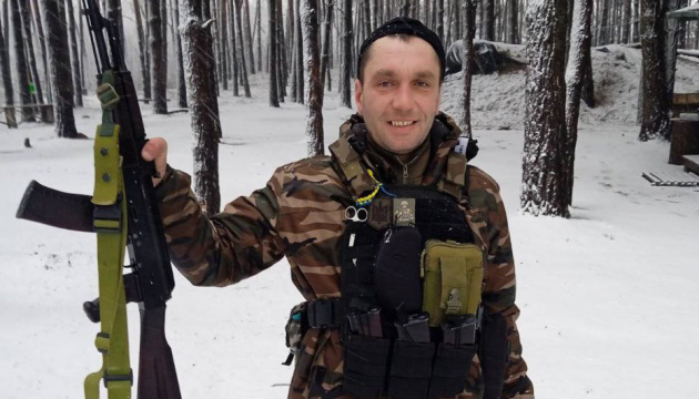 Ukrainian soldier Pavlo Turchyn of 46th Brigade returns home
