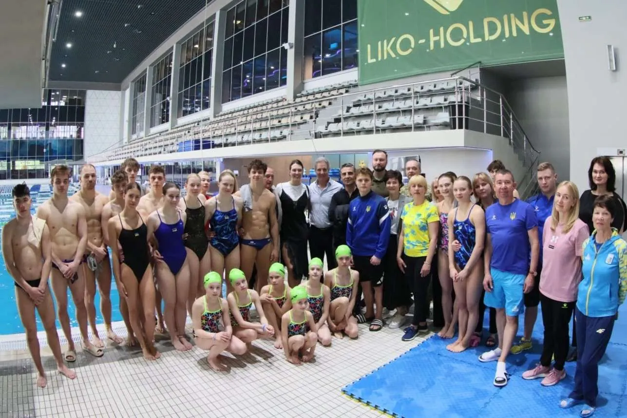 President Antonio Silva visits Ukraine to show European Aquatics’ support and solidarity