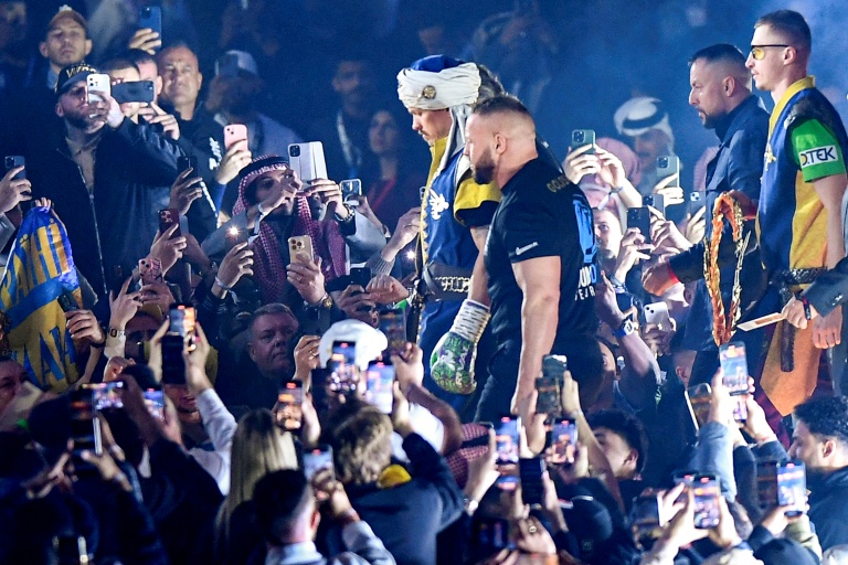 Usyk — pugilist who kept Ukrainian spirits high in darkest days