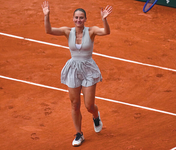 Ukraine’s Kostyuk stuns four-time champ Swiatek at French Open | News, Sports, Jobs